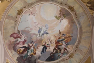 Madonna w kościele Prato (Busto Arsizio) - Freski na suficie